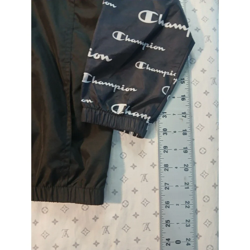 Champion Boys Windbreaker Jacket Medium S Small Black White All Over Print Zip